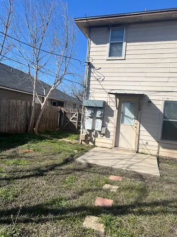 $1,300 | 1105 Christopher Avenue, Unit A, Round Rock, TX 78681