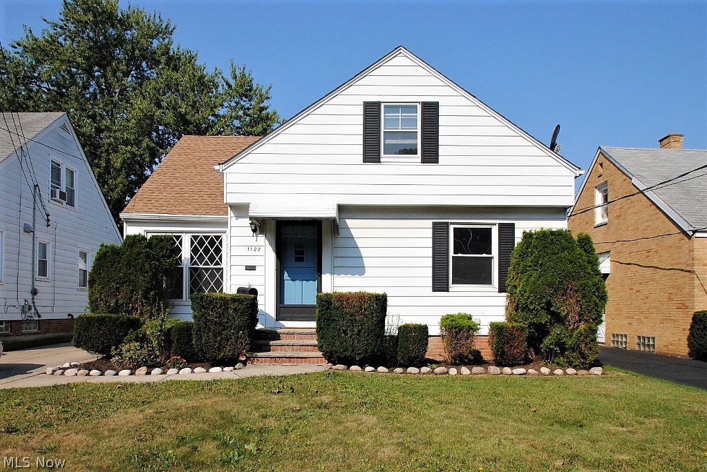 1128 Churchill Road Lyndhurst, OH 44124 - Photo 1 of 24