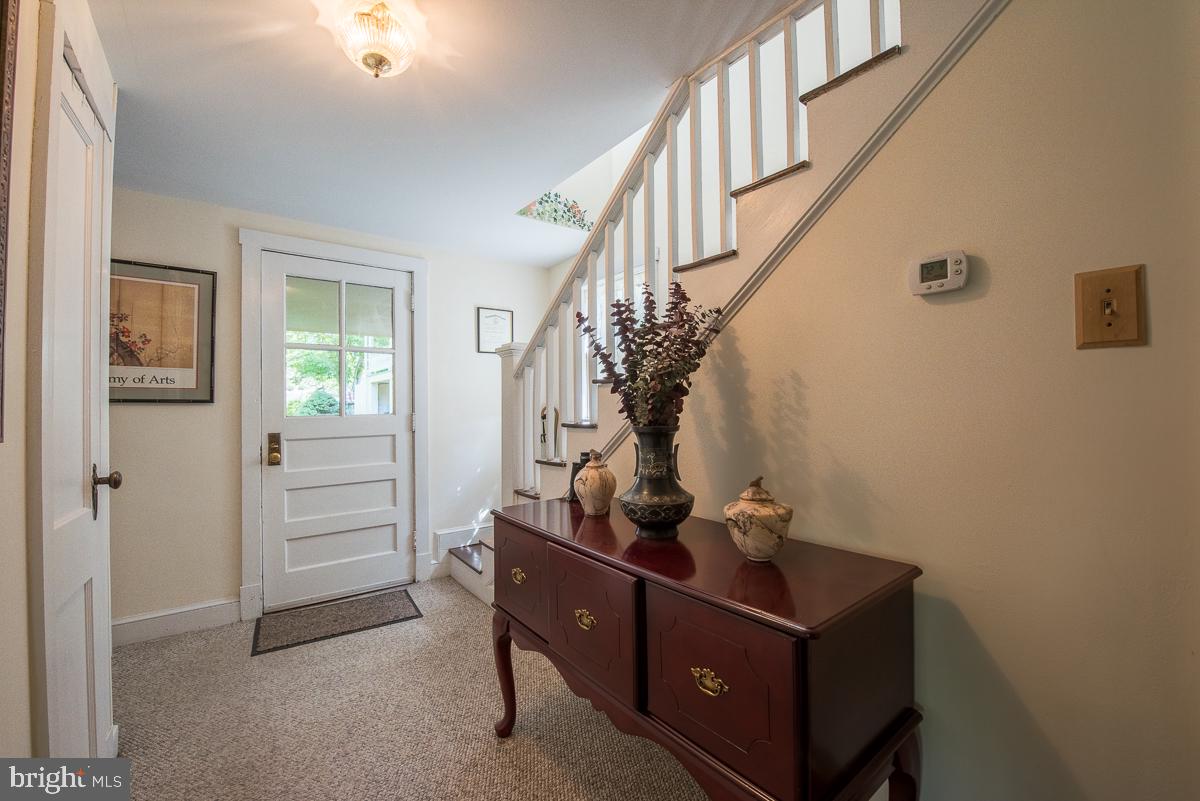4142 Guard Hill Road Front Royal, VA 22630 - Photo 31 of 70 Entryway in Guest House