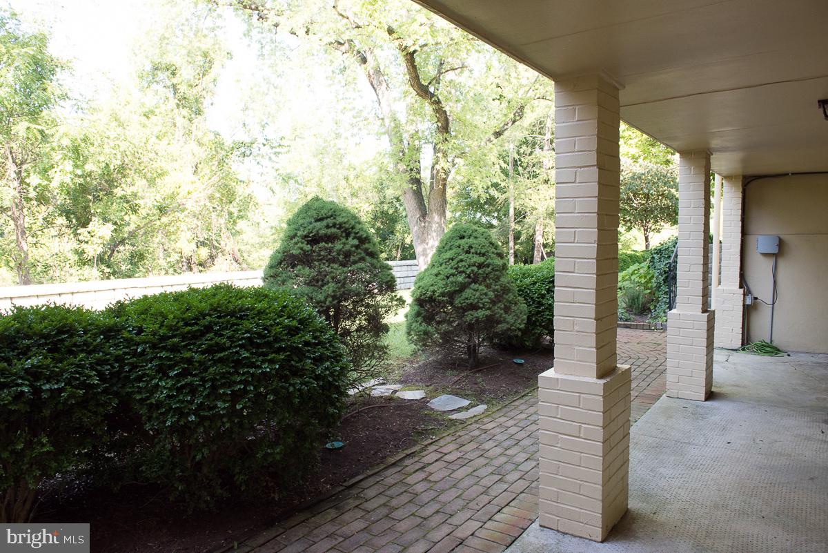 4142 Guard Hill Road Front Royal, VA 22630 - Photo 40 of 70 Brick walkways and covered access