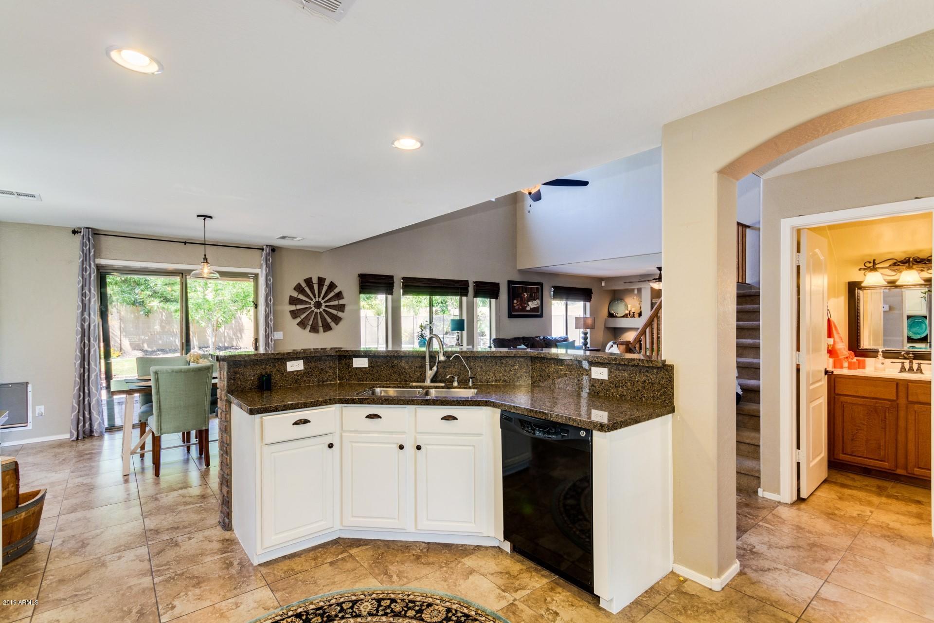2410 West Peak View Road Phoenix, AZ 85085 - Photo 11 of 35 Gallery Image 11