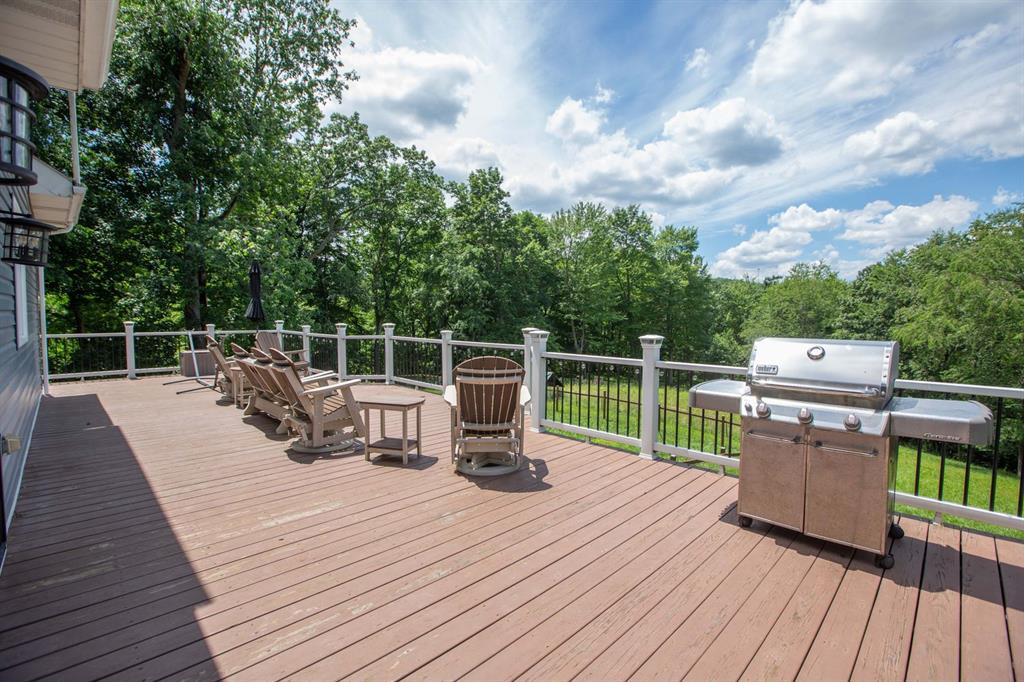 484 Tank Farm Road Aliquippa, PA 15001 - Photo 11 of 45