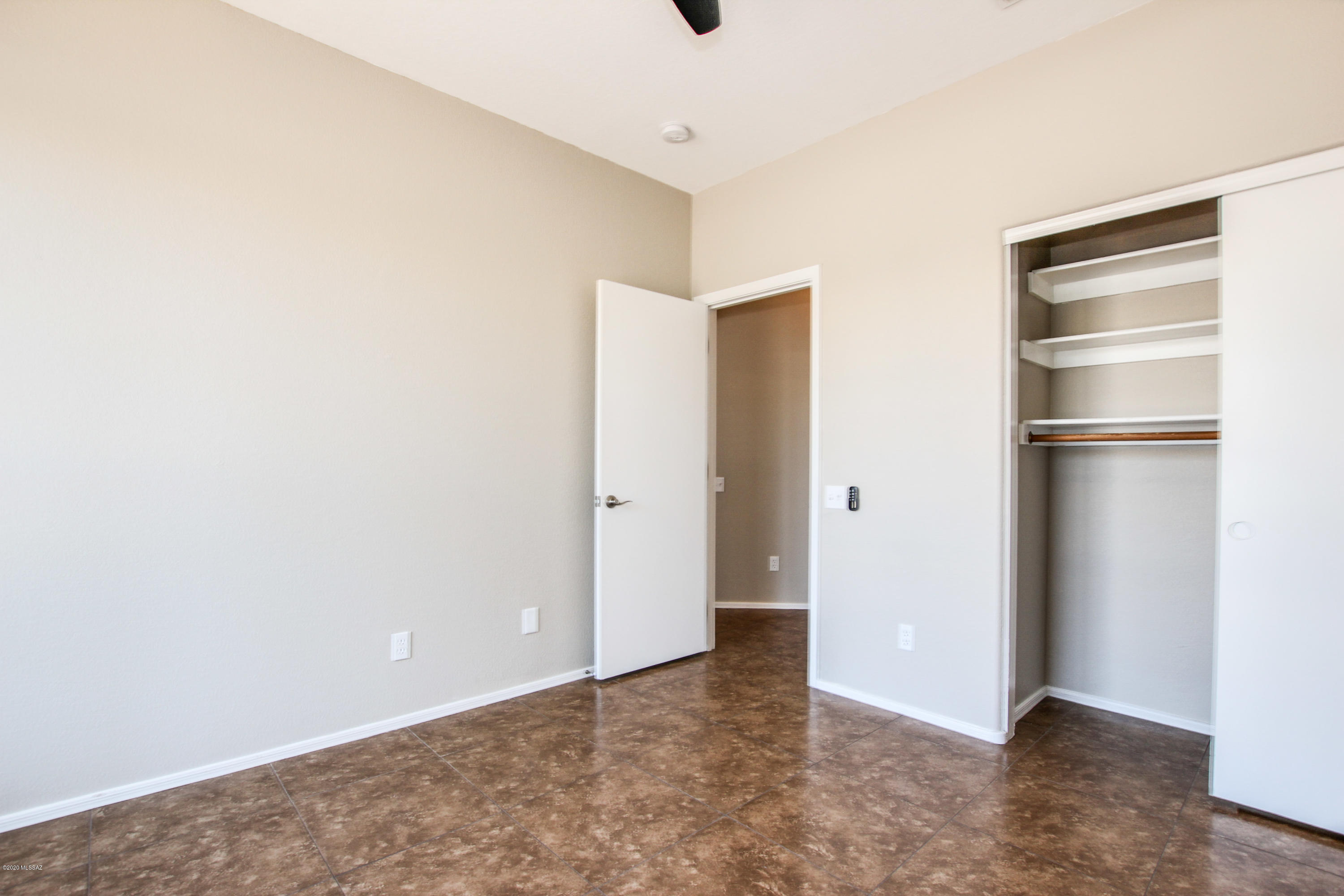 7189 West Rivulet Drive Tucson, AZ 85743 - Photo 10 of 15