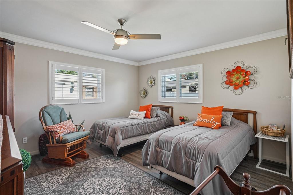 1586 Rosery Road Northeast Largo, FL 33756 - Photo 39 of 74 Gallery Image 39