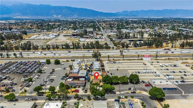 a picture of houses with outdoor space
