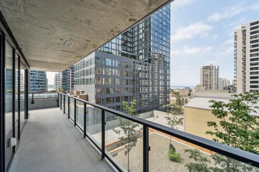 300 Virginia Street, Unit 812 Seattle, WA 98101 - Photo 9 of 39
