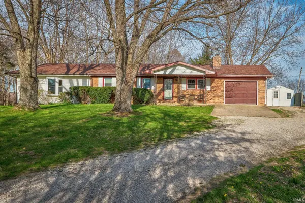 $297,000 | 2423 Luigs Road, Wadesville, IN 47638