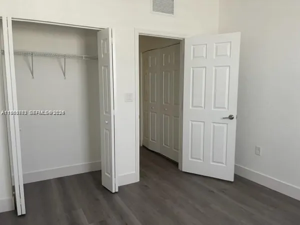 $3,400 | Hialeah, Hialeah, FL 33018