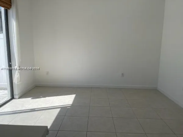 $3,400 | Hialeah, Hialeah, FL 33018