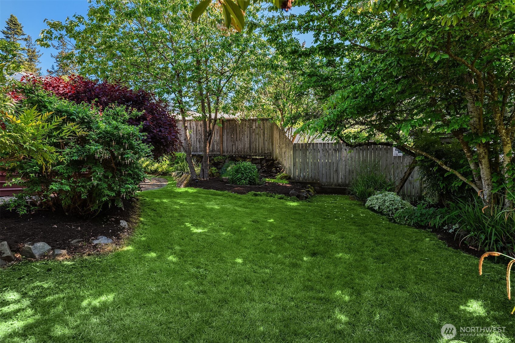 4007 49th Avenue Southwest Seattle, WA 98116 - Photo 28 of 38