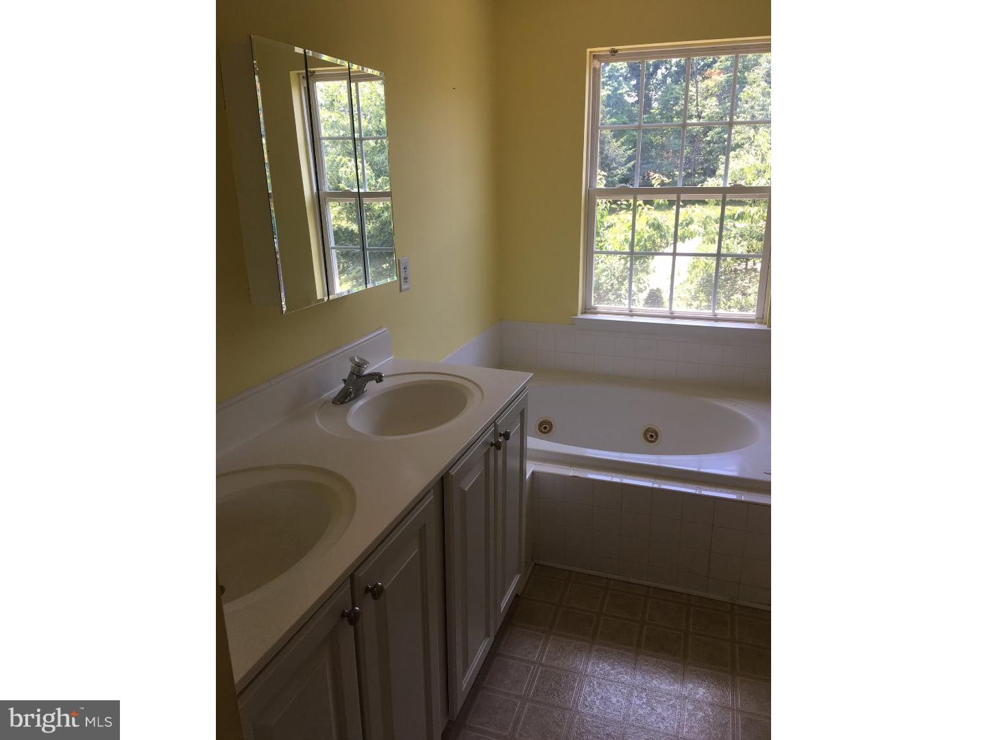 34 Millstream Road Clementon, NJ 08021 - Photo 11 of 19