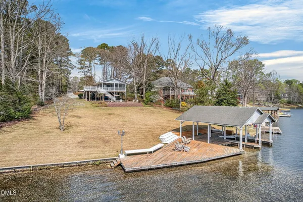 a view of a house with pool
