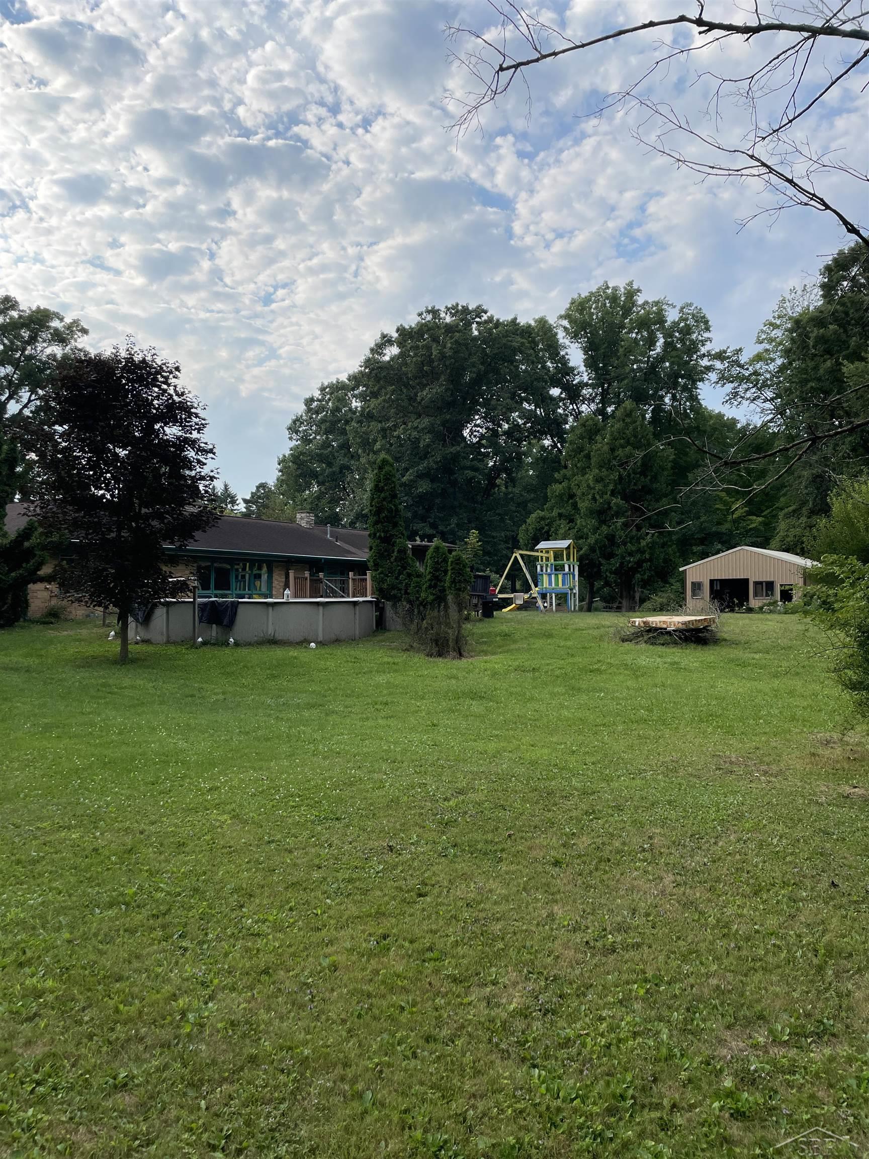 7300 North Gleaner Road Freeland, MI 48623 - Photo 4 of 18