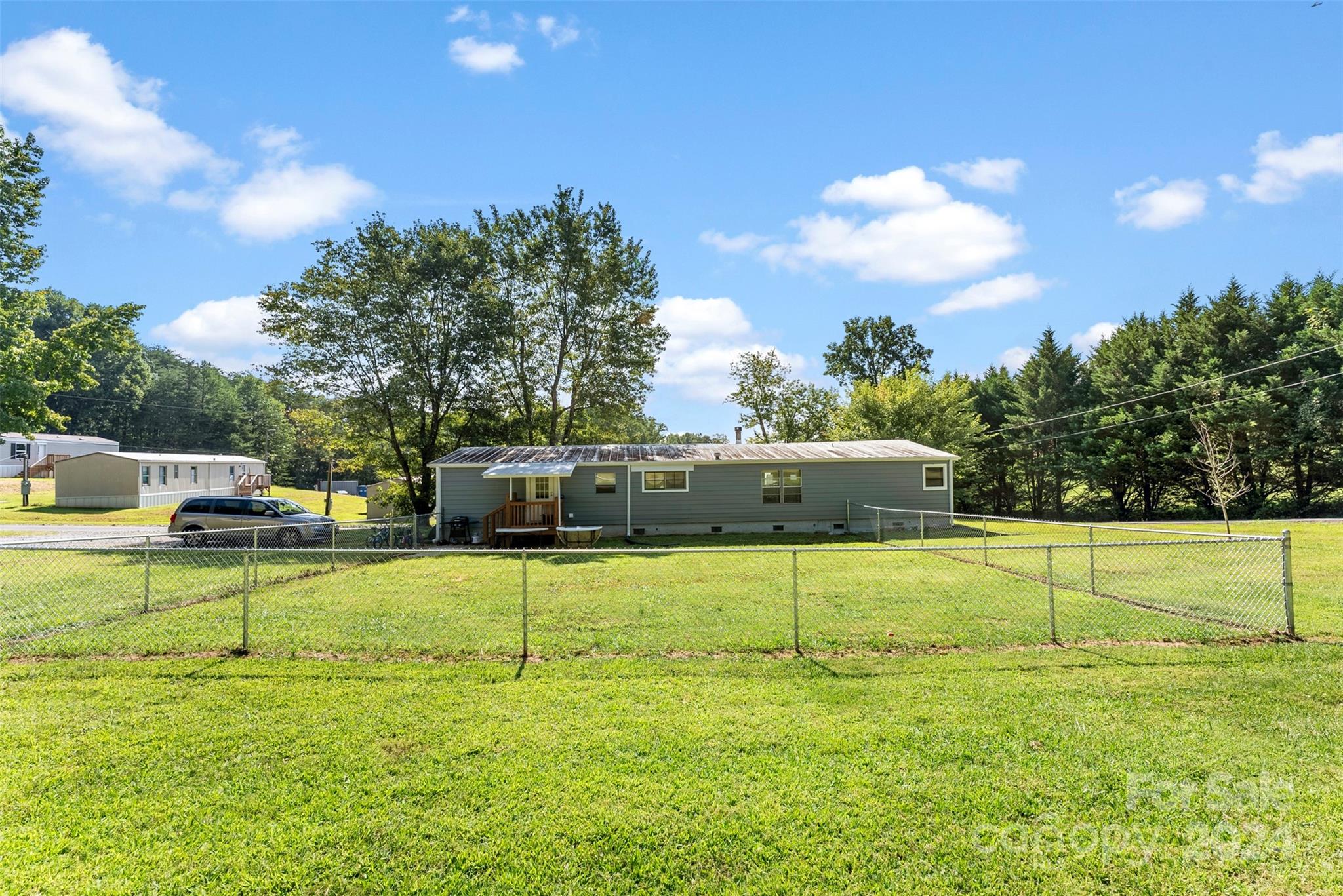 1148 Wagon Wheel Road Hickory, NC 28602 - Photo 32 of 35 a view of a backyard