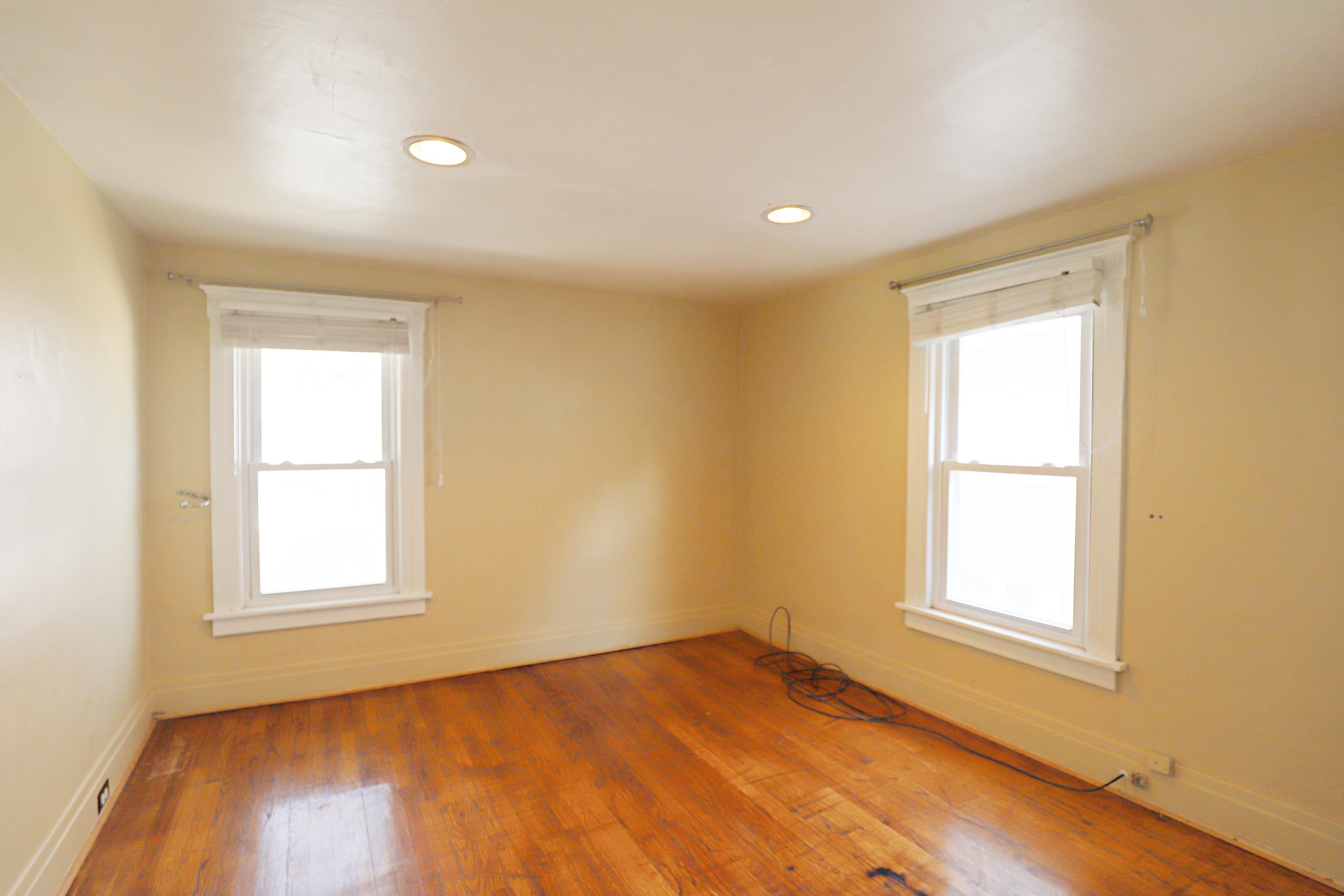 822 East 8th Street Flint, MI 48503 - Photo 7 of 23