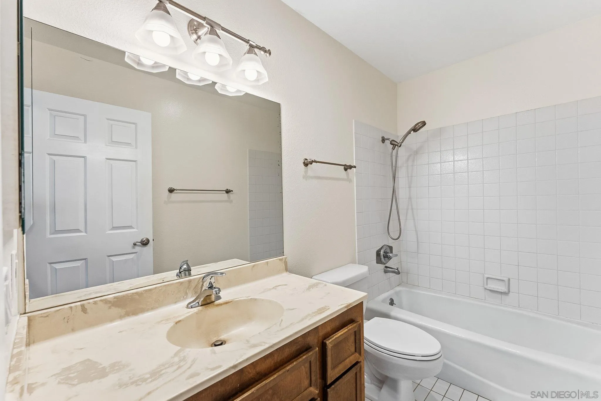 1330 Ridgeview Way Bonita, CA 91902 - Photo 15 of 49