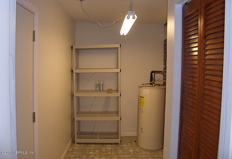 2211 Mareeba Road East Jacksonville, FL 32246 - Photo 10 of 10 Utility Room / Laundry