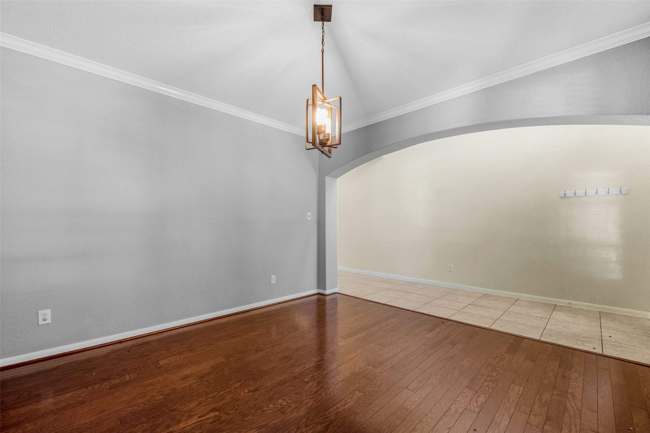 7 Ebony Oaks Place Spring, TX 77382 - Photo 10 of 37