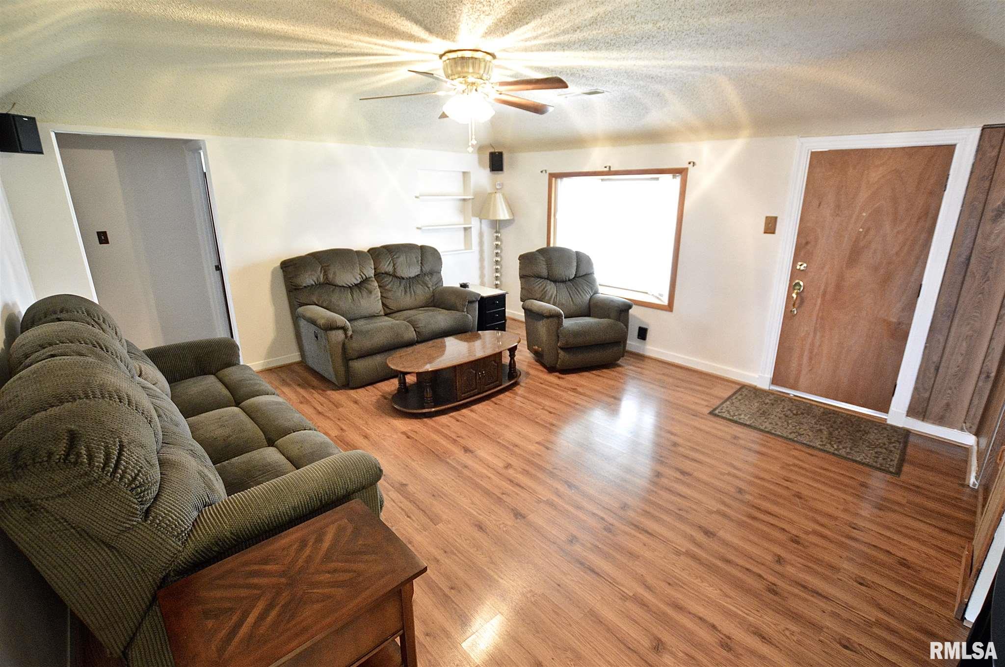 2378 Hazlett Road Springfield, IL 62707 - Photo 11 of 39