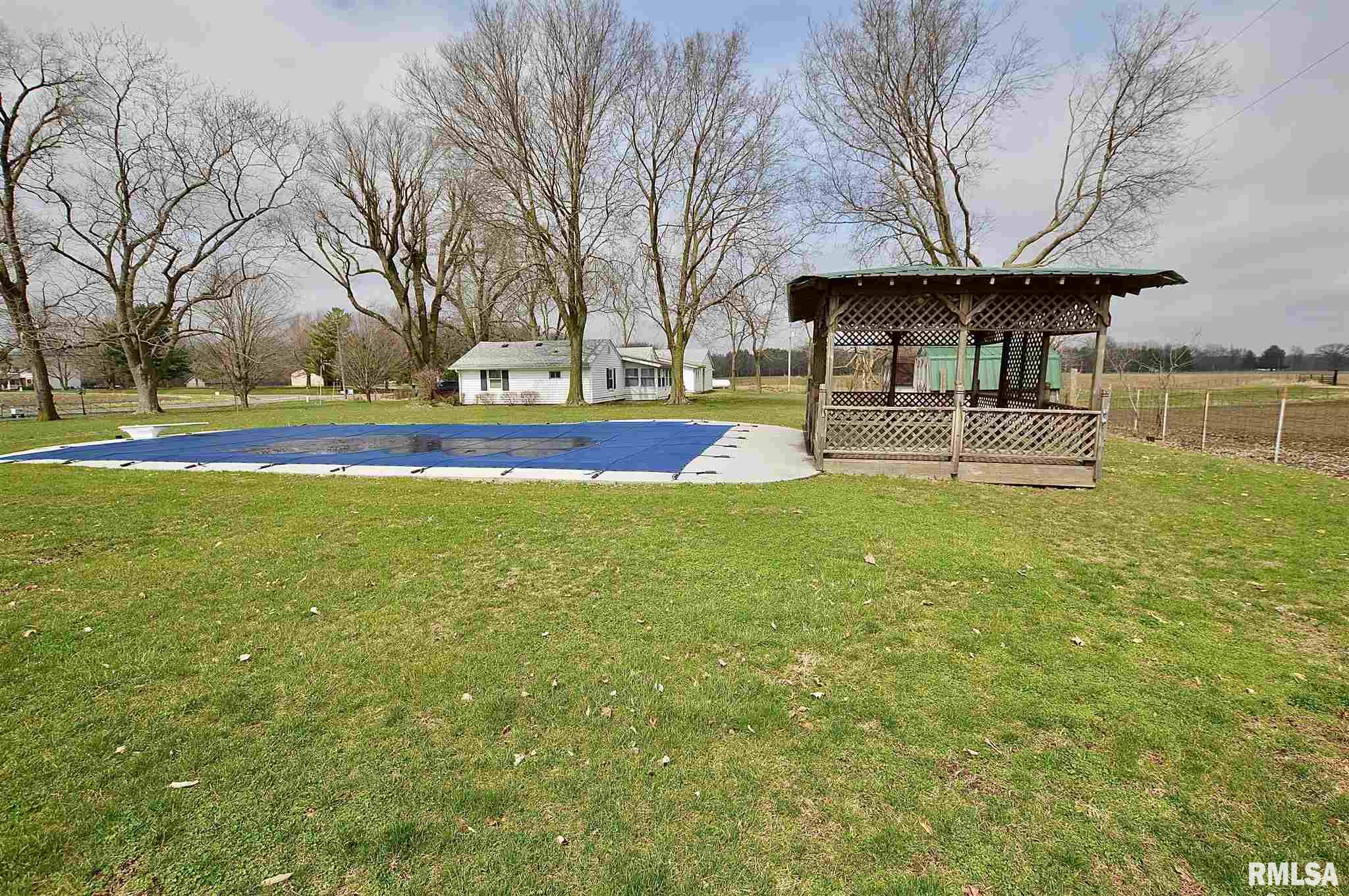 2378 Hazlett Road Springfield, IL 62707 - Photo 7 of 39