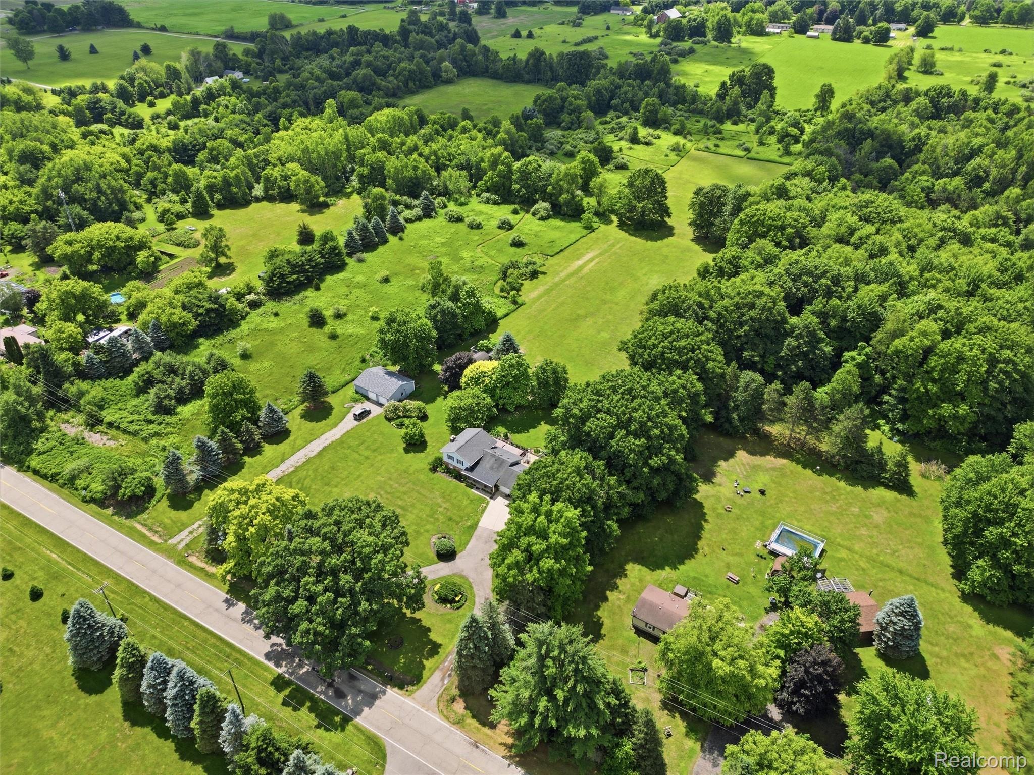 4136 Peppermill Road Attica, MI 48412 - Photo 55 of 66 09-DJI_0584.jpg