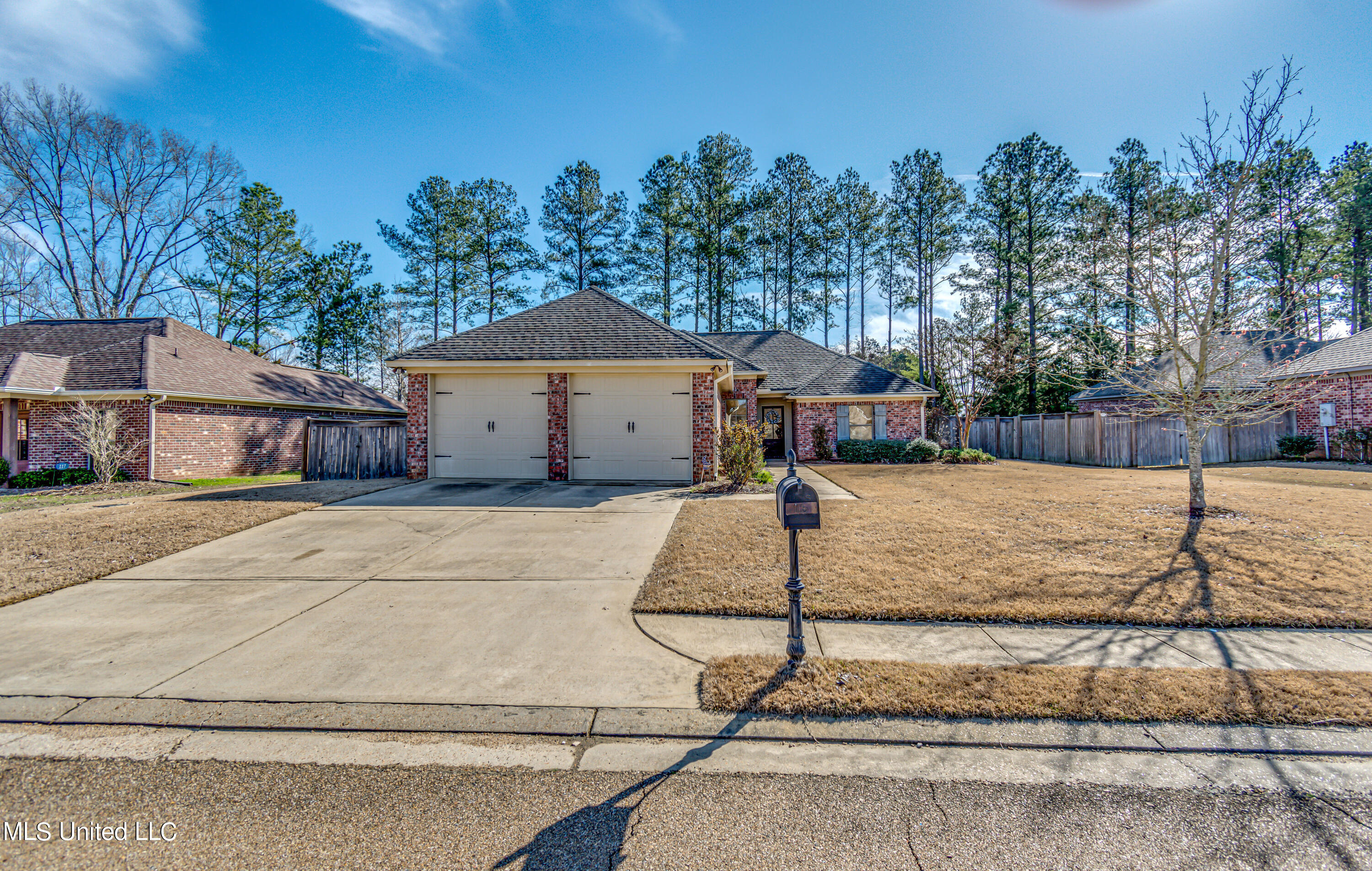 115 Hampton Ridge Madison, MS 39110 - Photo 1 of 34 115 Hampton Ridge--58