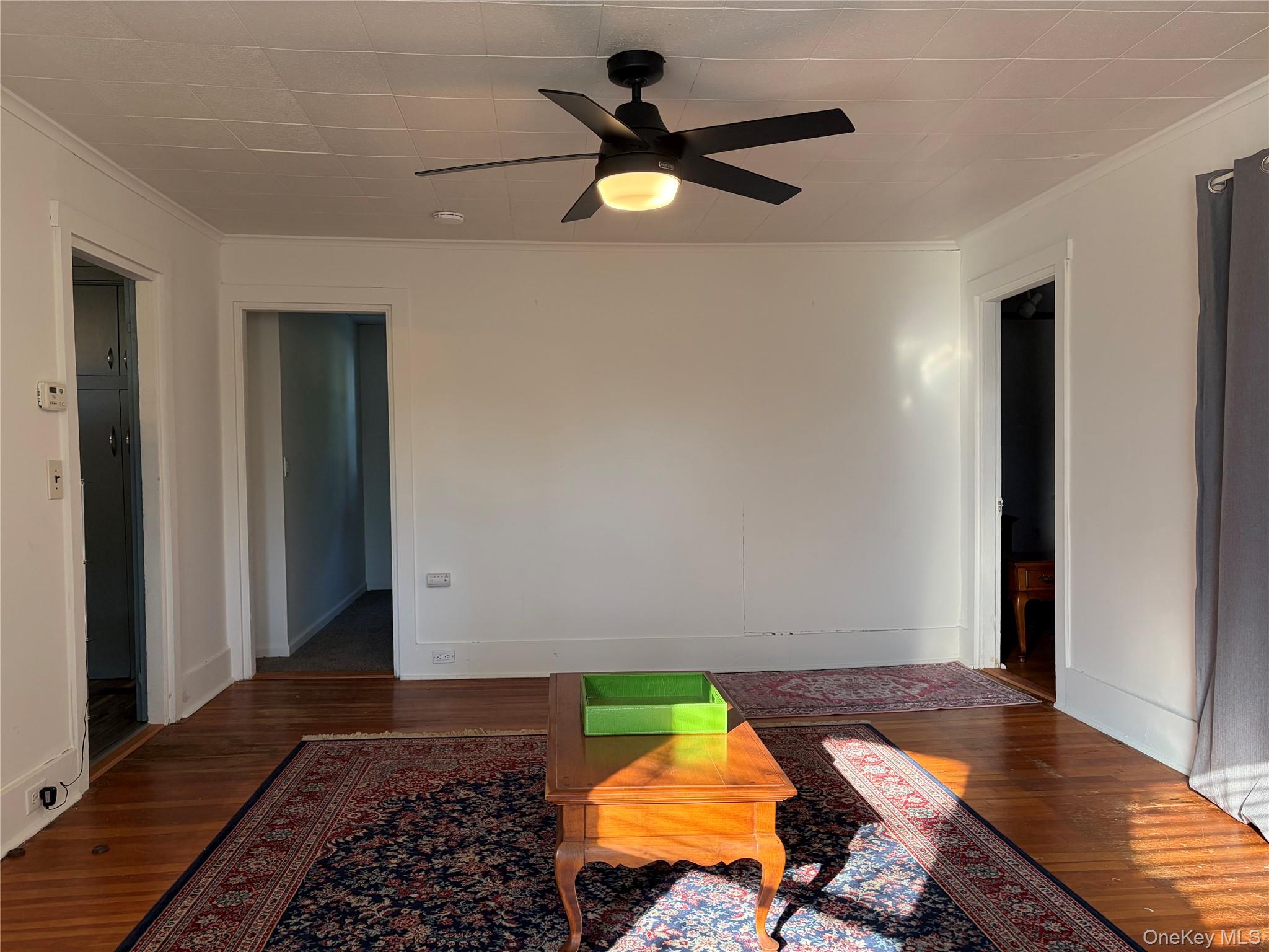 549 Main Road, Unit B Aquebogue, NY 11901 - Photo 7 of 12 Gallery Image 7