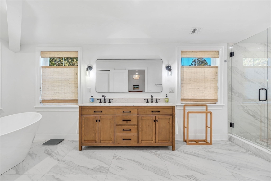 79 Alba Road Wellesley, MA 02481 - Photo 20 of 41 Gallery Image 20