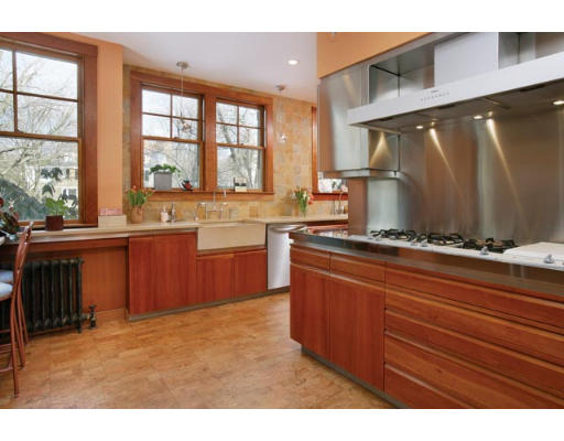 84 Valentine Street Newton, MA 02465 - Photo 9 of 13