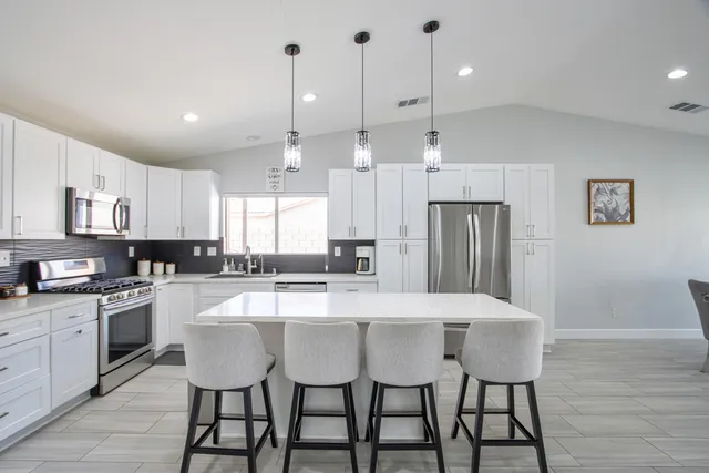 $749,000 | 81358 Avenida Blanca, Indio, CA 92201