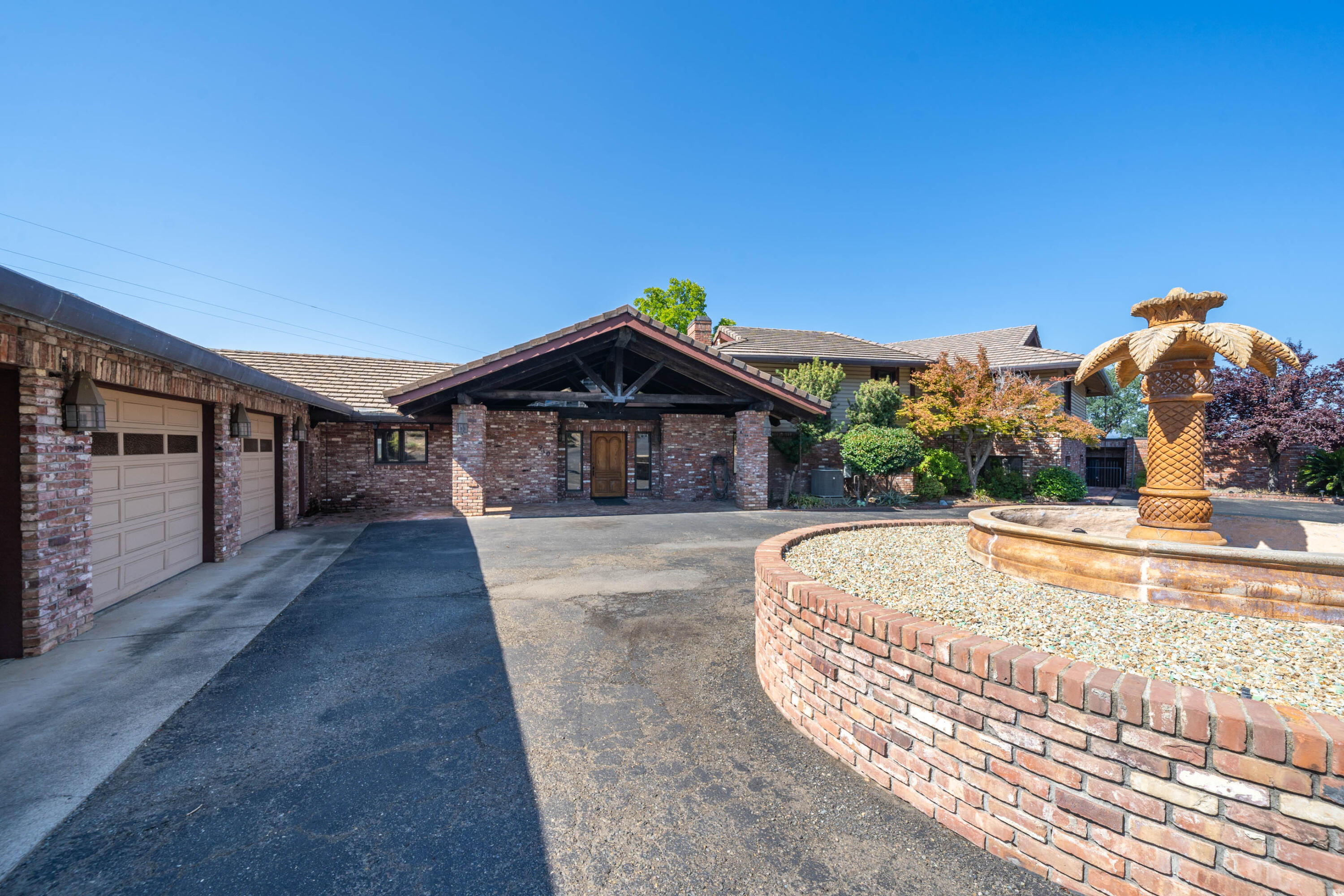 910 River Bend Road Redding, CA 96003 - Photo 15 of 92 910 River Bend Rd-7