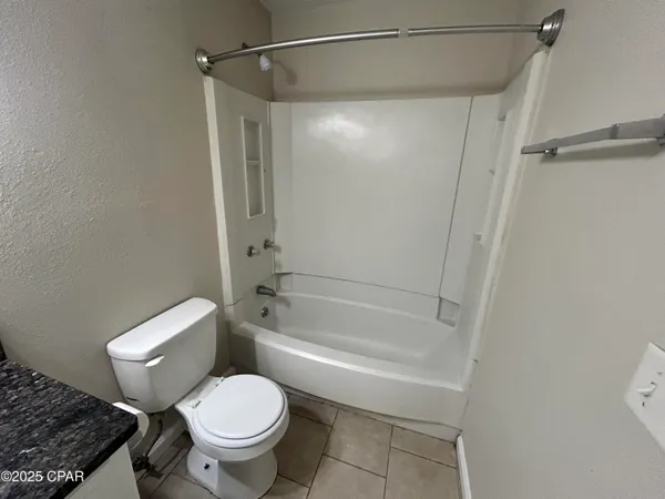 $1,075 | 3914 East 11th Street, Unit 701, Panama City, FL 32404