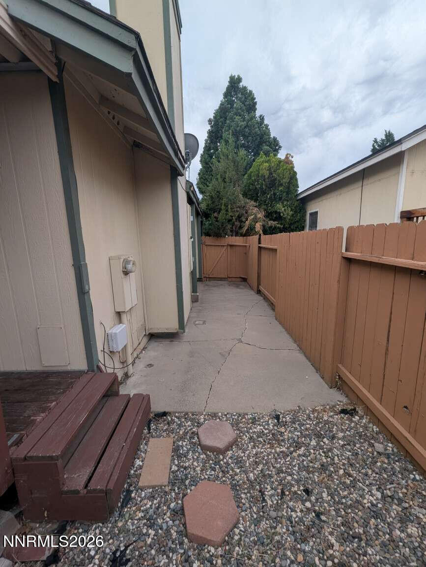 4335 Perro Lane Reno, NV 89502 - Photo 16 of 22 Godfrey.16