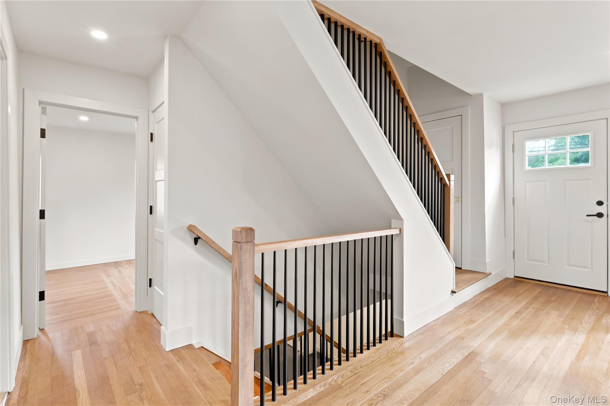 2693 Fox Road Baldwin, NY 11510 - Photo 12 of 32