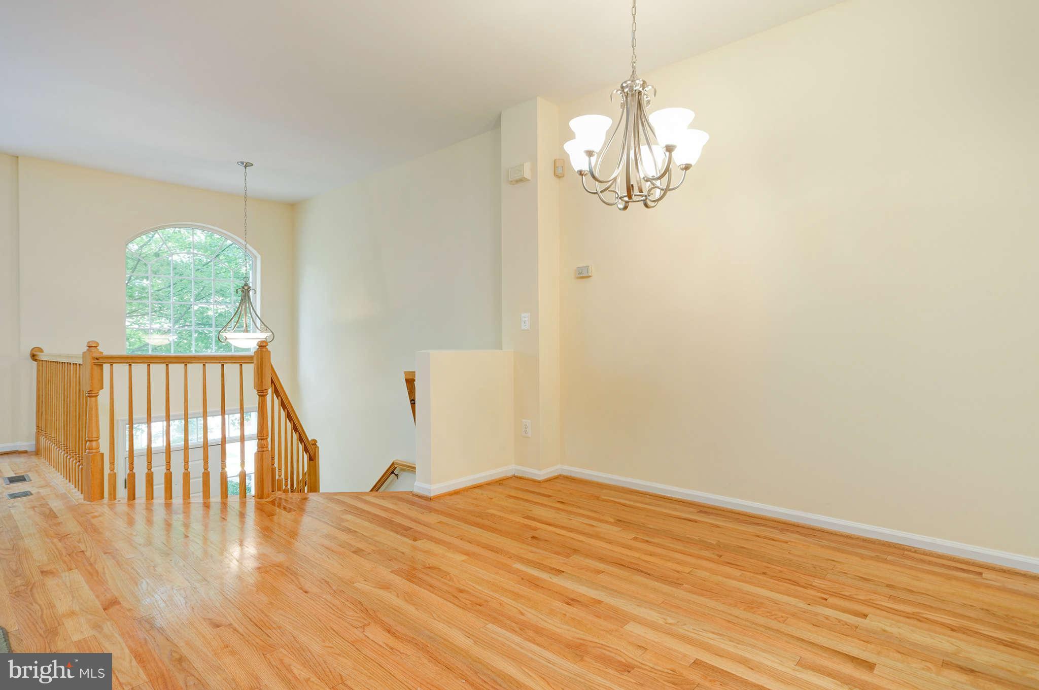 1262 Wild Hawthorn Way Reston, VA 20194 - Photo 8 of 19 Dining Room