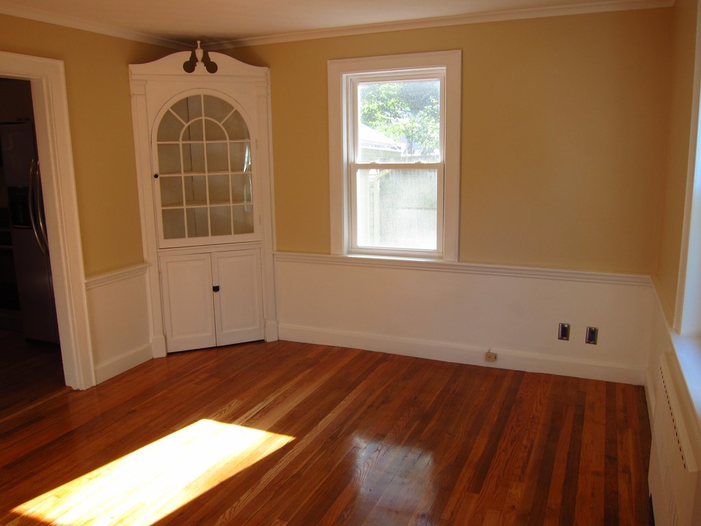 54 Landon Road Milton, MA 02186 - Photo 3 of 25 Gallery Image 3