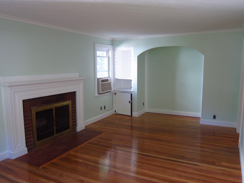 54 Landon Road Milton, MA 02186 - Photo 5 of 25 Gallery Image 5