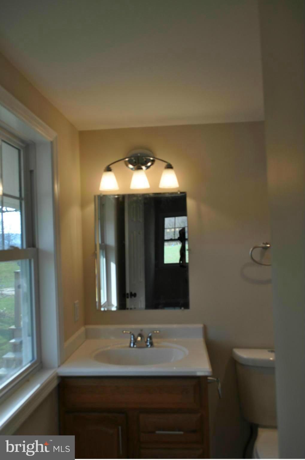 4149 Garfield Road Smithsburg, MD 21783 - Photo 21 of 30 Bath (Master)