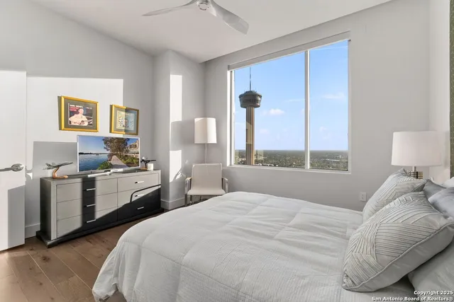 $681,000 | 610 East Market Street, Unit 2905, San Antonio, TX 78205