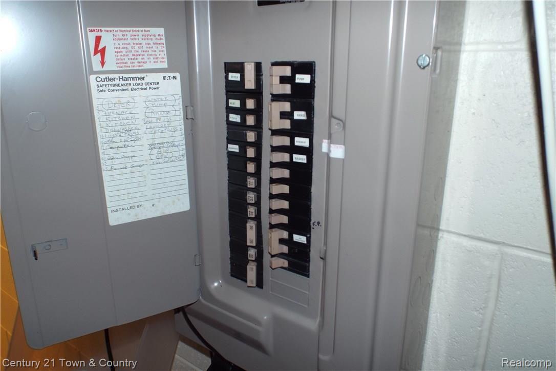 6384 Perry Road Grand Blanc, MI 48439 - Photo 46 of 77 Basement 6.JPG