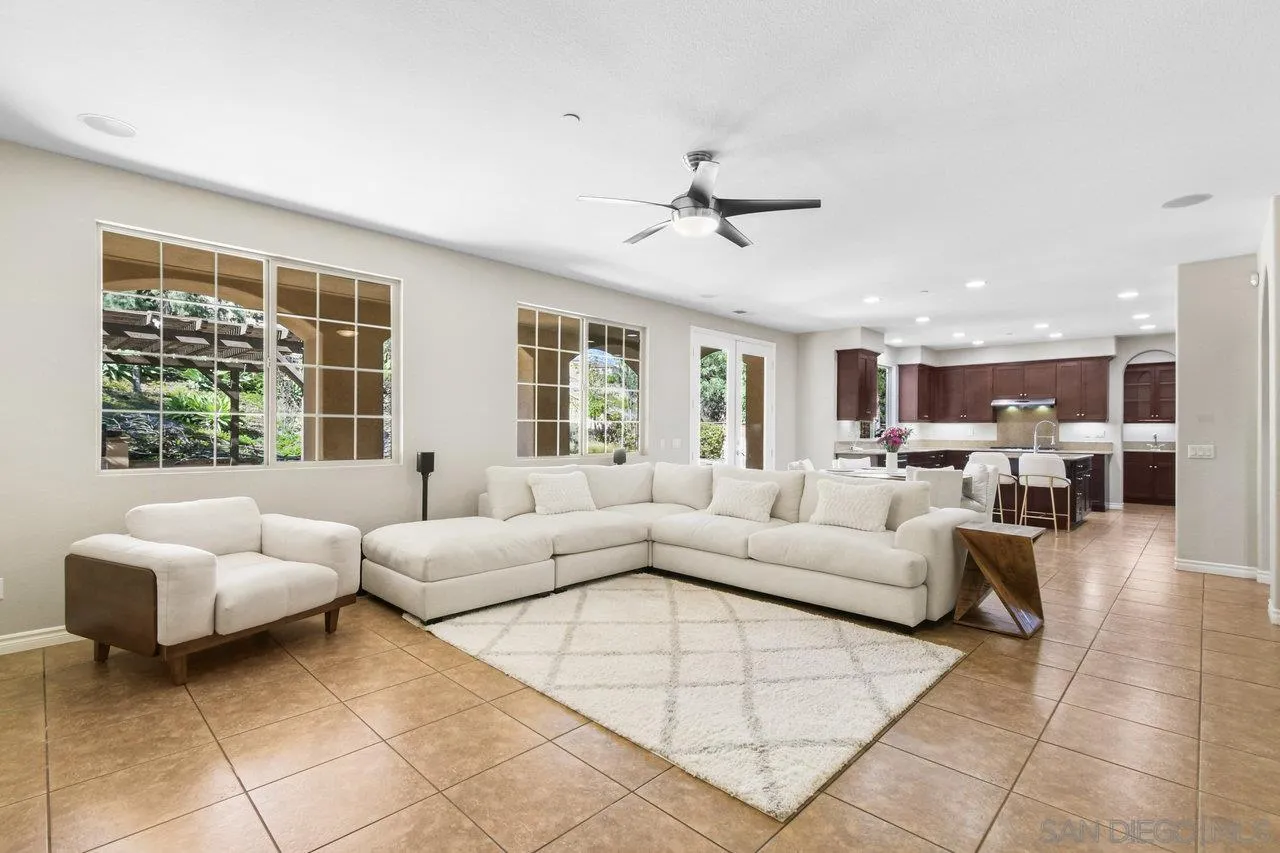 2957 Ranch Gate Road Chula Vista, CA 91914 - Photo 18 of 75 a living room with furniture and a large window
