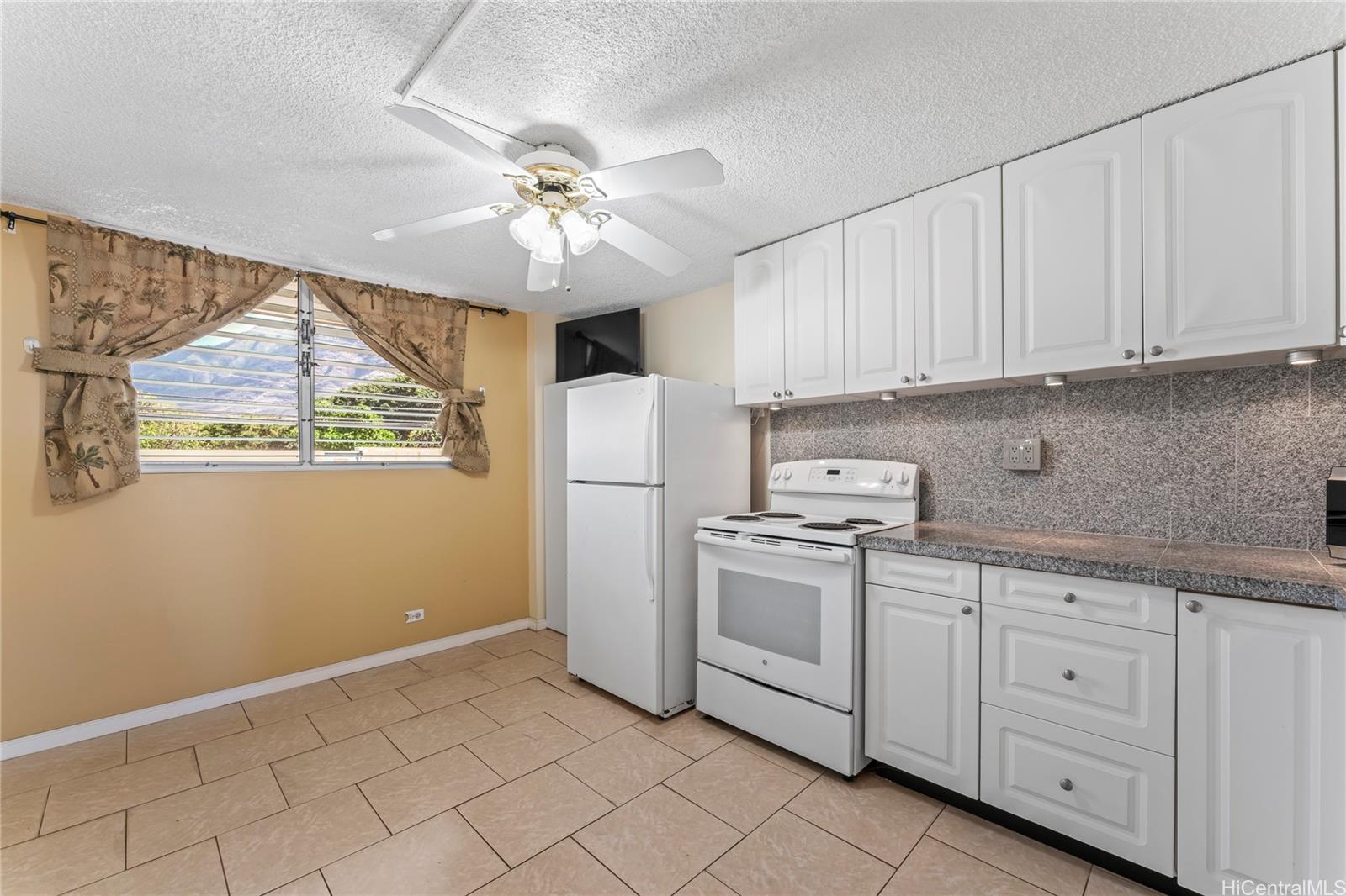 85-175 Farrington Highway, Unit A204 Waianae, HI 96792 - Photo 18 of 25