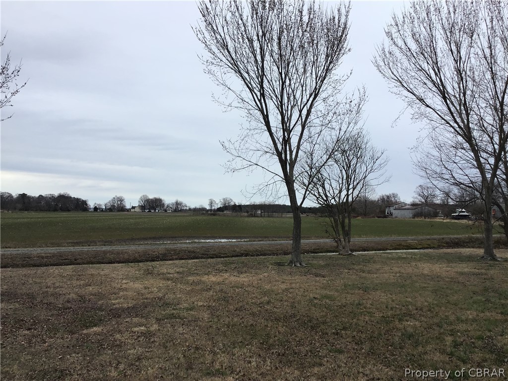 413 Cloverdale Road Kilmarnock, VA 22482 - Photo 4 of 8
