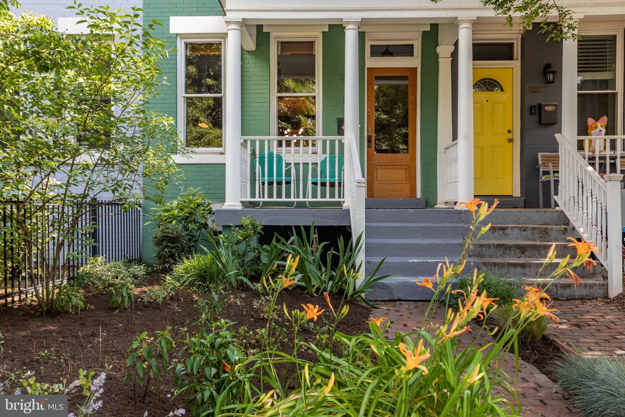 1511 D Street Southeast Washington, DC 20003 - Photo 2 of 29 Just steps away from metro and grocery