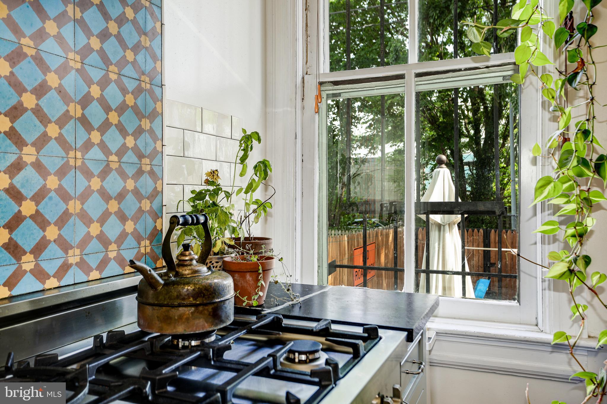 1511 D Street Southeast Washington, DC 20003 - Photo 13 of 29 The perfect place to make all your fave recipes