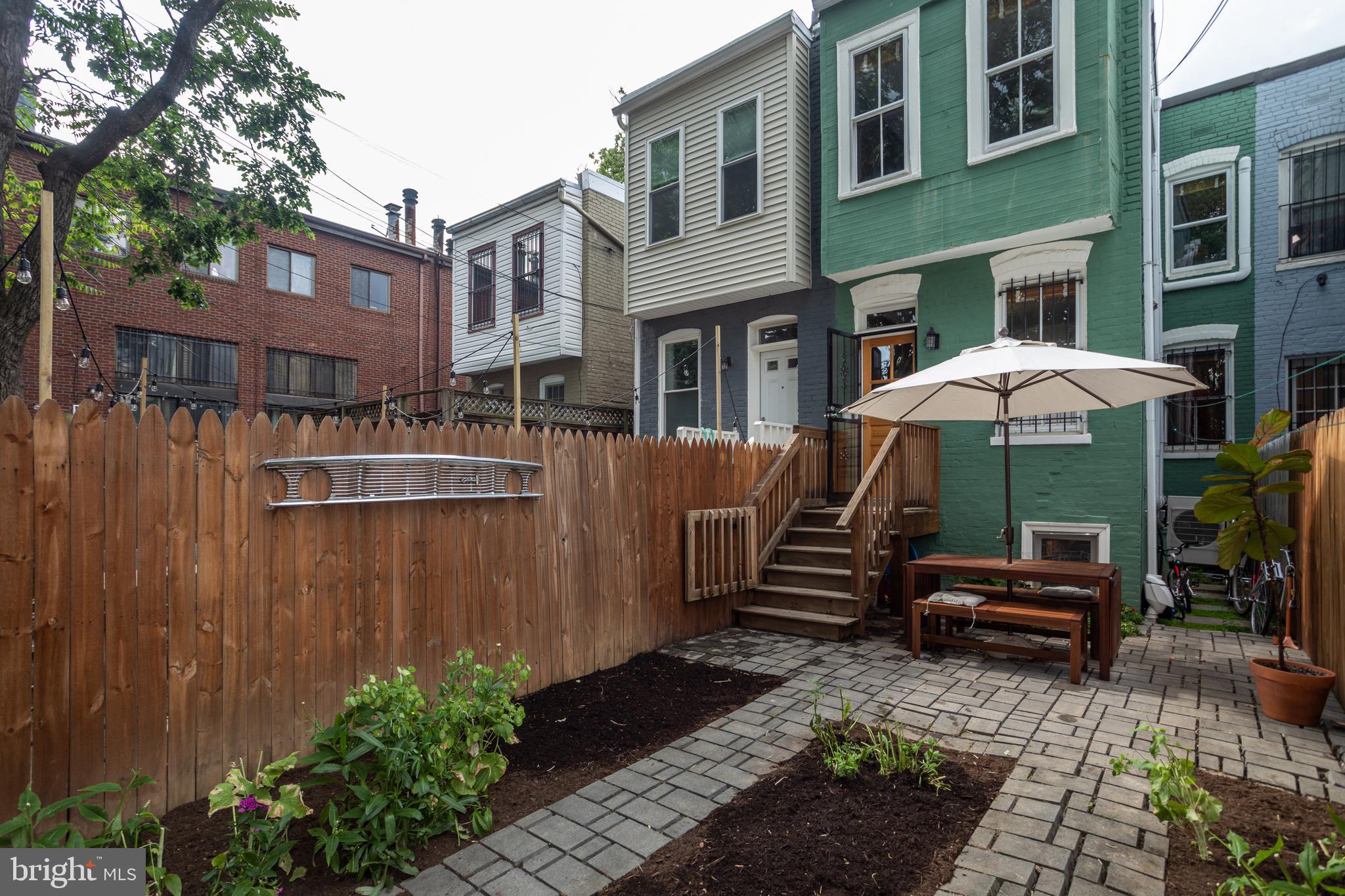 1511 D Street Southeast Washington, DC 20003 - Photo 28 of 29 Great outdoor space