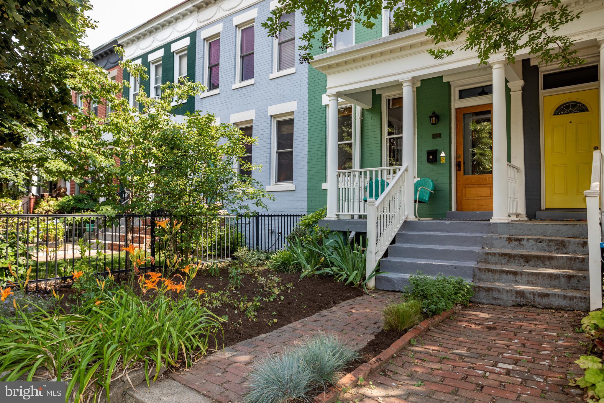 1511 D Street Southeast Washington, DC 20003 - Photo 29 of 29 Just a stroll to Eastern Market & the River Trail