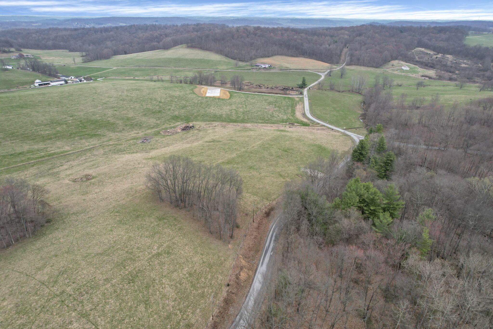 18535 Crawmer Road Southeast Newark, OH 43056 - Photo 13 of 25 10-web-or-mls-18535-crawmer-rd-se