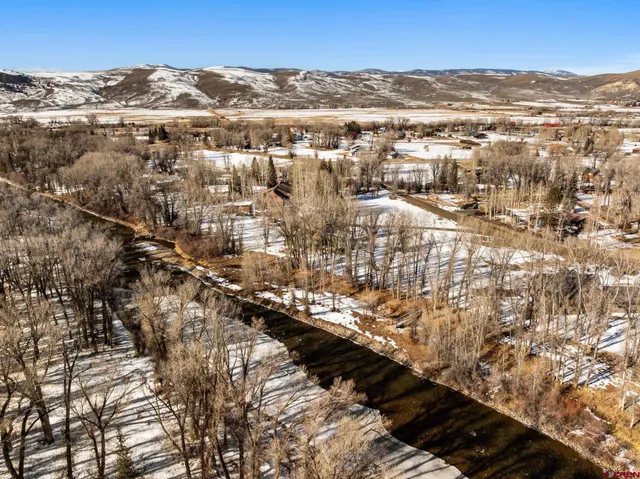 a view of backyard space