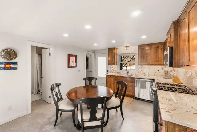 a view of walk in closet